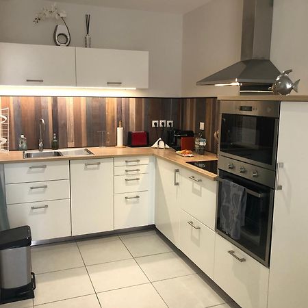 Apartamento Les Poissons Sète Exterior foto