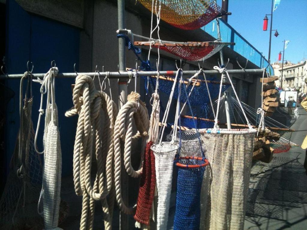 Apartamento Les Poissons Sète Exterior foto