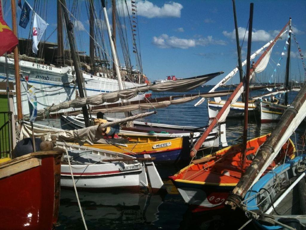 Apartamento Les Poissons Sète Exterior foto